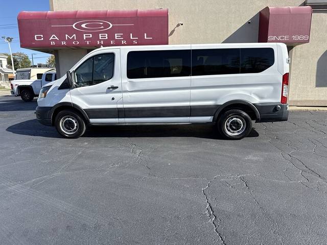 2020 Ford Transit Passenger Wagon XL RWD photo