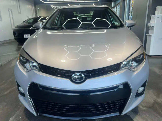 2015 Toyota Corolla S Premium FWD photo