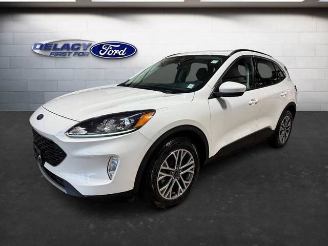 2022 Ford Escape SEL AWD photo