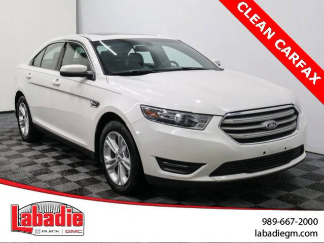 2015 Ford Taurus SEL FWD photo