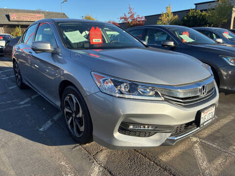 2017 Honda Accord EX FWD photo