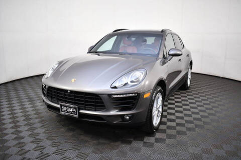 2016 Porsche Macan S AWD photo
