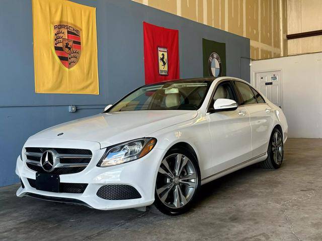 2015 Mercedes-Benz C-Class C 300 RWD photo