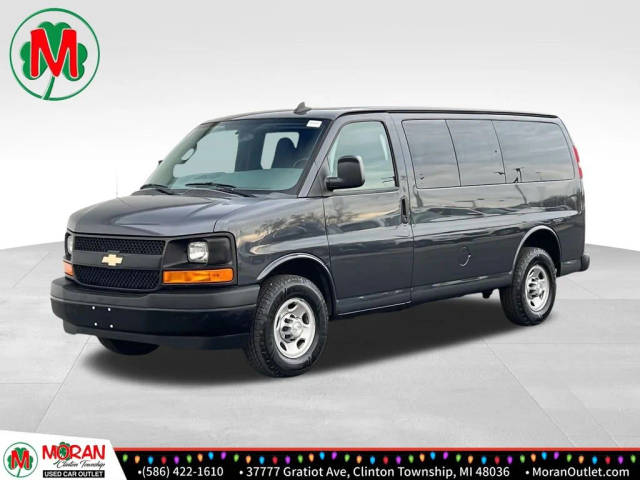 2017 Chevrolet Express LS RWD photo