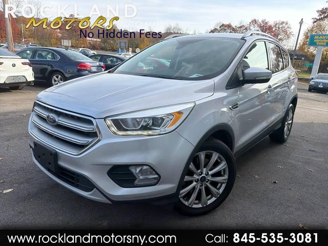 2017 Ford Escape Titanium 4WD photo