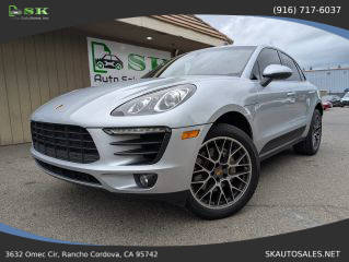 2016 Porsche Macan S AWD photo