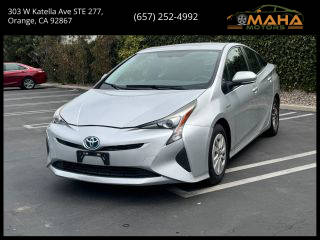 2016 Toyota Prius Two FWD photo