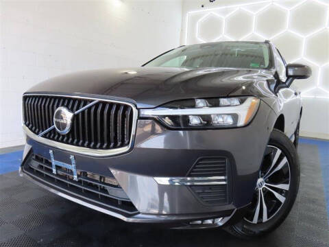 2023 Volvo XC60 Core AWD photo