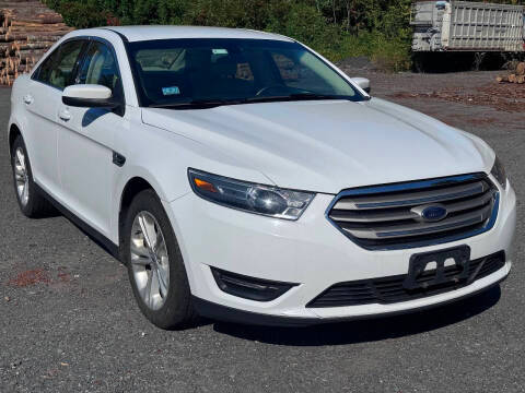 2017 Ford Taurus SEL AWD photo