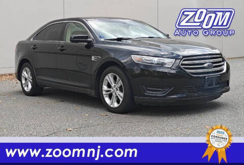 2018 Ford Taurus SEL FWD photo