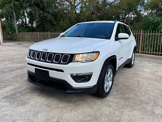 2019 Jeep Compass Latitude FWD photo
