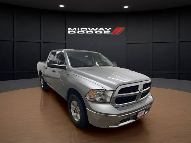 2023 Ram 1500 SLT 4WD photo