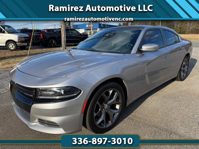 2015 Dodge Charger SXT RWD photo