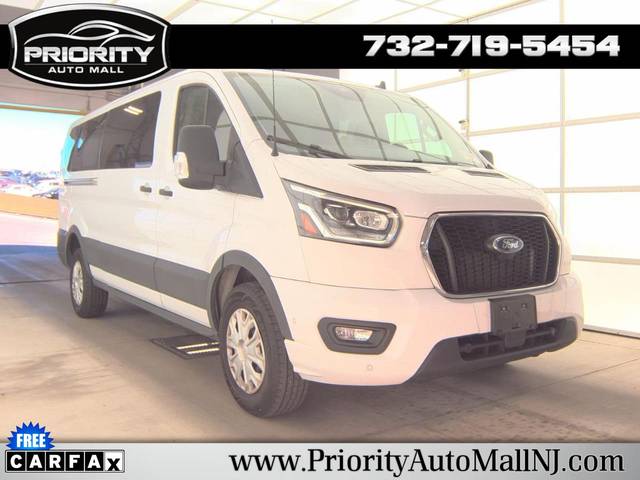 2023 Ford Transit Passenger Wagon XLT RWD photo