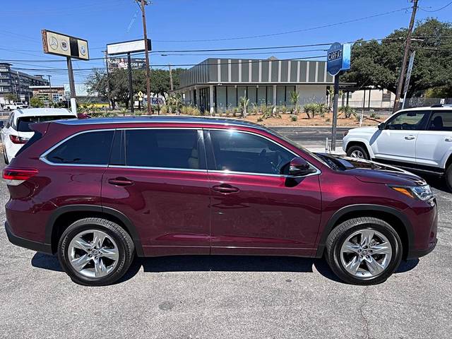 2019 Toyota Highlander Limited FWD photo