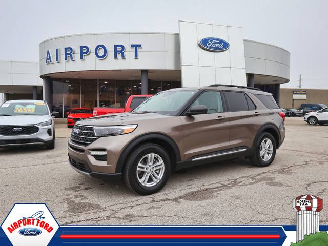 2021 Ford Explorer XLT 4WD photo
