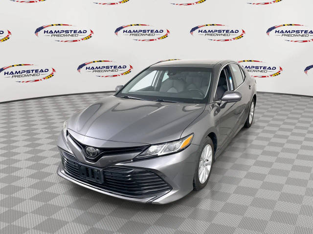 2018 Toyota Camry LE FWD photo