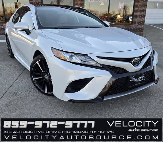 2019 Toyota Camry XSE V6 FWD photo
