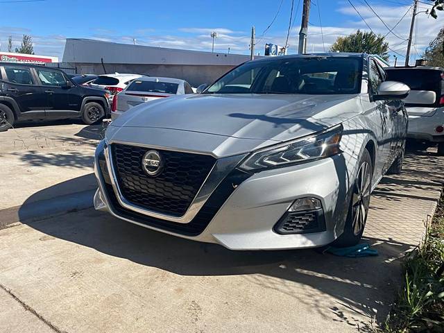 2021 Nissan Altima 2.5 SV FWD photo