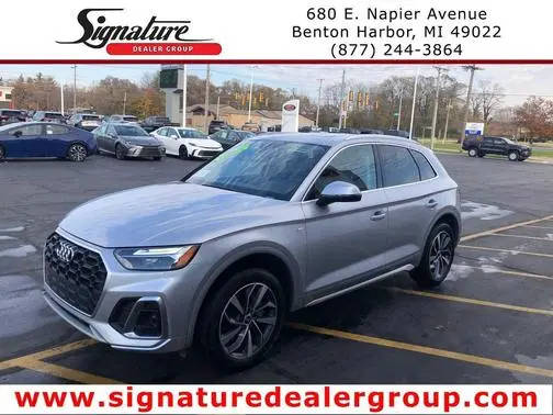 2023 Audi Q5 S line Premium Plus AWD photo