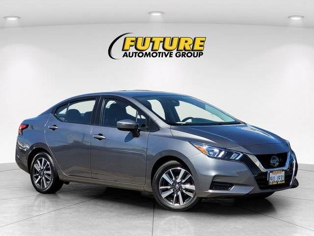 2021 Nissan Versa SV FWD photo