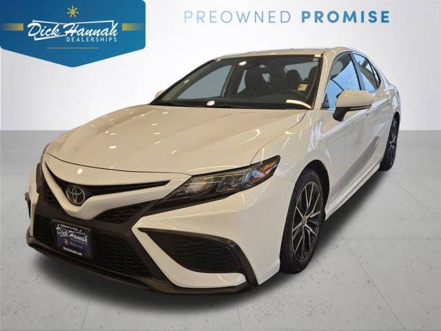 2022 Toyota Camry SE FWD photo