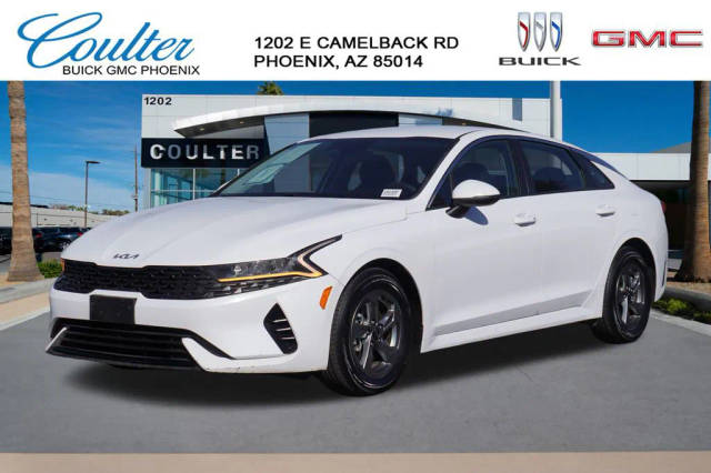 2022 Kia K5 LXS FWD photo