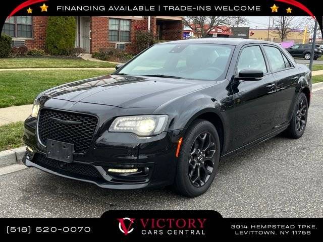 2023 Chrysler 300 Touring L AWD photo