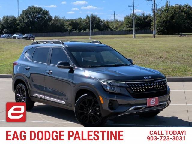 2023 Kia Seltos Nightfall AWD photo