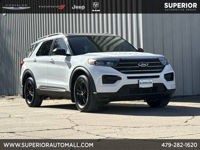 2021 Ford Explorer XLT 4WD photo