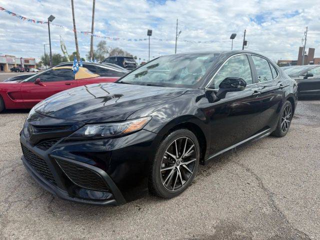 2022 Toyota Camry SE Nightshade FWD photo