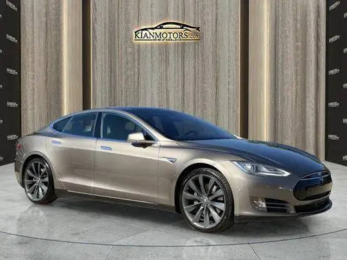 2015 Tesla Model S 70D AWD photo