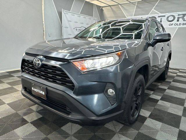 2020 Toyota RAV4 XLE FWD photo