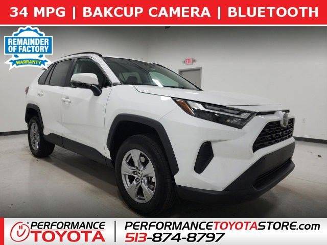 2023 Toyota RAV4 XLE FWD photo