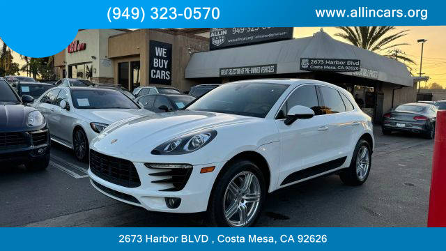 2017 Porsche Macan S AWD photo