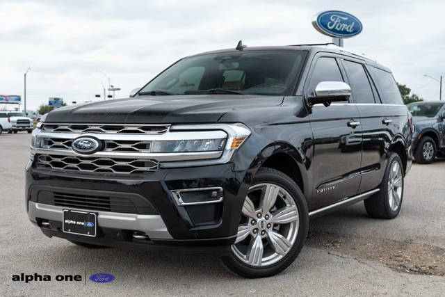 2023 Ford Expedition Platinum 4WD photo