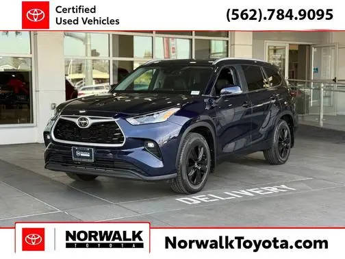 2023 Toyota Highlander XLE AWD photo