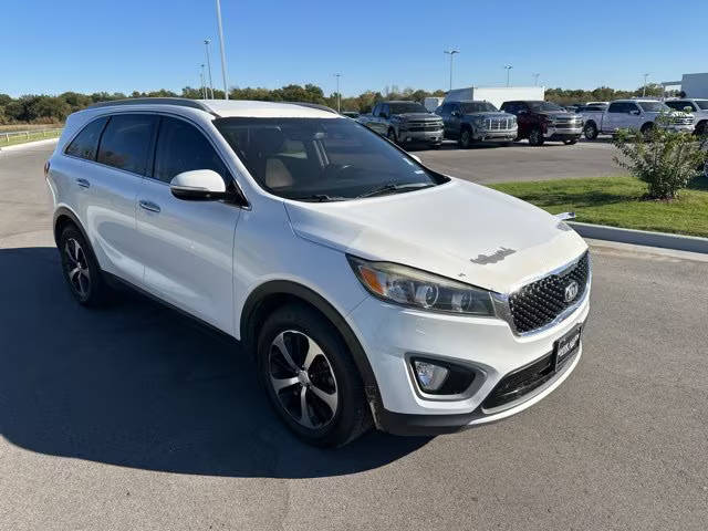 2016 Kia Sorento EX FWD photo