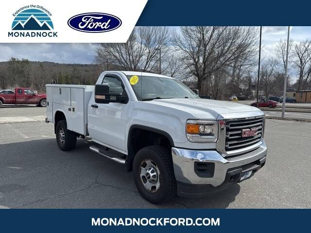 2015 GMC Sierra 2500HD 4WD photo