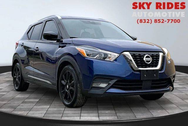 2020 Nissan Kicks SR FWD photo