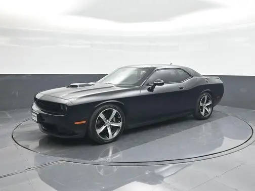 2015 Dodge Challenger R/T Shaker RWD photo