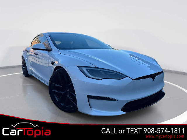 2022 Tesla Model S Plaid AWD photo