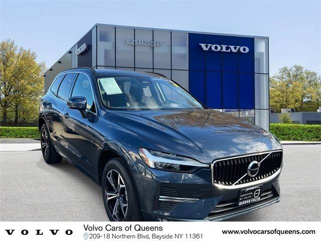 2022 Volvo XC60 Momentum AWD photo