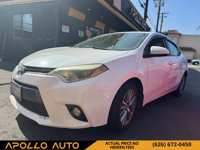 2015 Toyota Corolla LE FWD photo