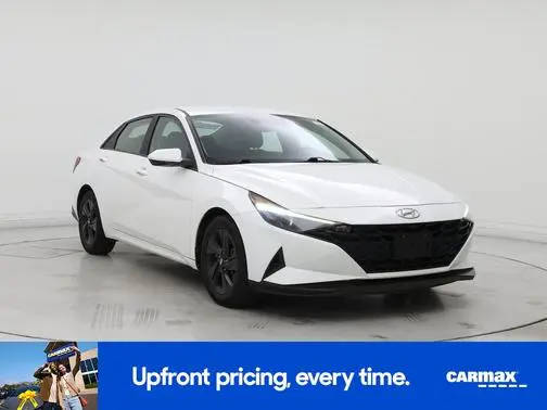 2021 Hyundai Elantra SEL FWD photo