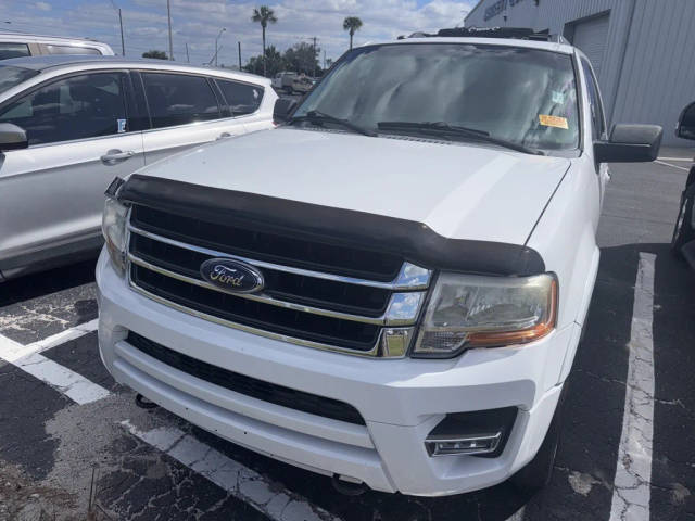 2016 Ford Expedition XLT 4WD photo