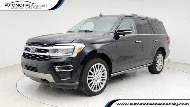 2023 Ford Expedition Limited 4WD photo
