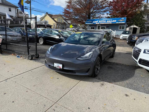 2020 Tesla Model 3 Standard Range Plus RWD photo