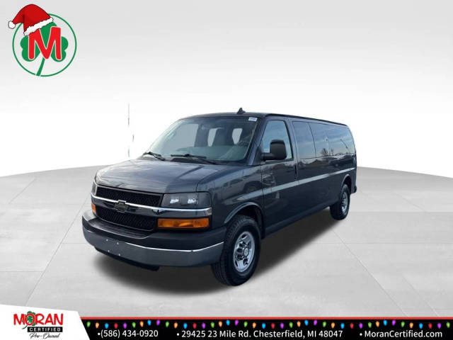 2016 Chevrolet Express LT RWD photo