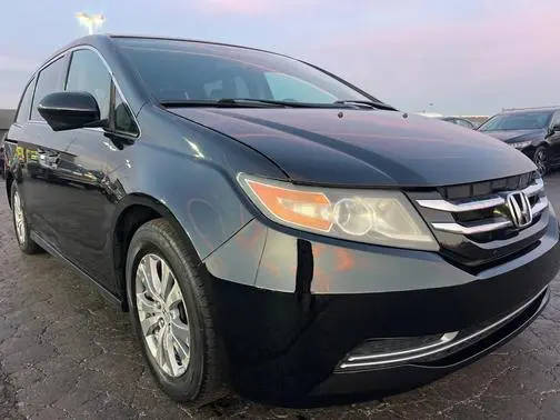 2016 Honda Odyssey SE FWD photo